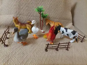 6 PCS Plastic Farm Animals Toy Set for Kids