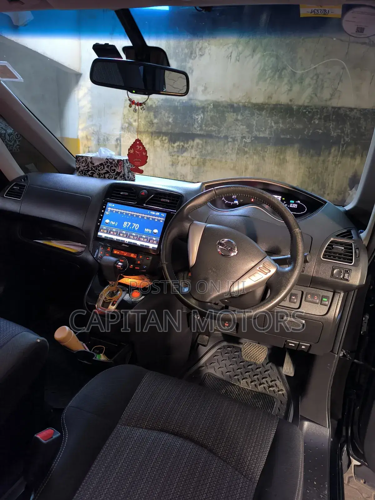 Nissan Serena 2016 Black