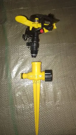 Impulse Rotating Jet Sprinklers With Spike Stand - 1/2" Male