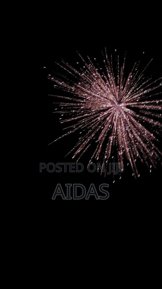 7 PCS Big Burst Rocket Fireworks - thumbnail 2