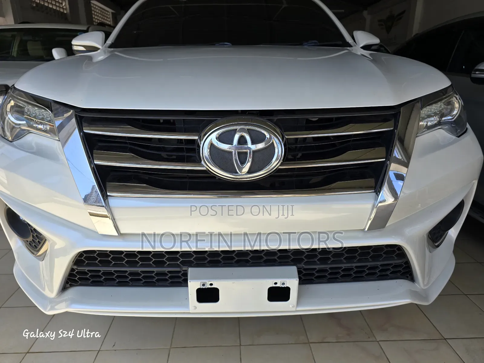 Toyota Fortuner 2018 White