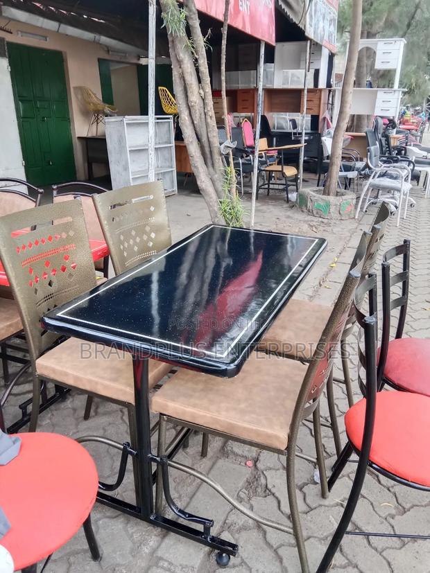 Restaurants Seats and Table Combo