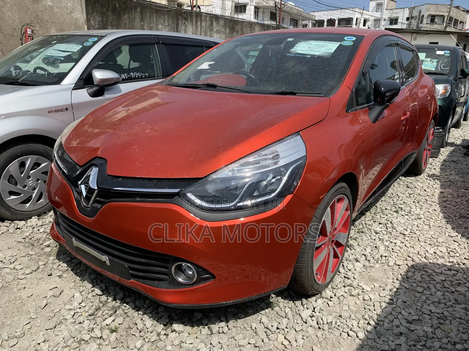 Renault Lutecia 2017 Red