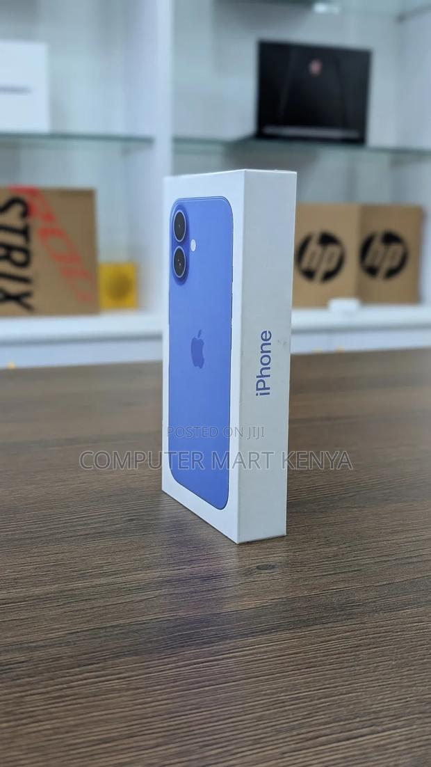 New Apple iPhone 16 128 GB Blue - thumbnail 3