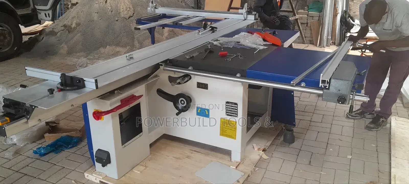 Commercial Heavy-duty Wood Cutting Panel Saw