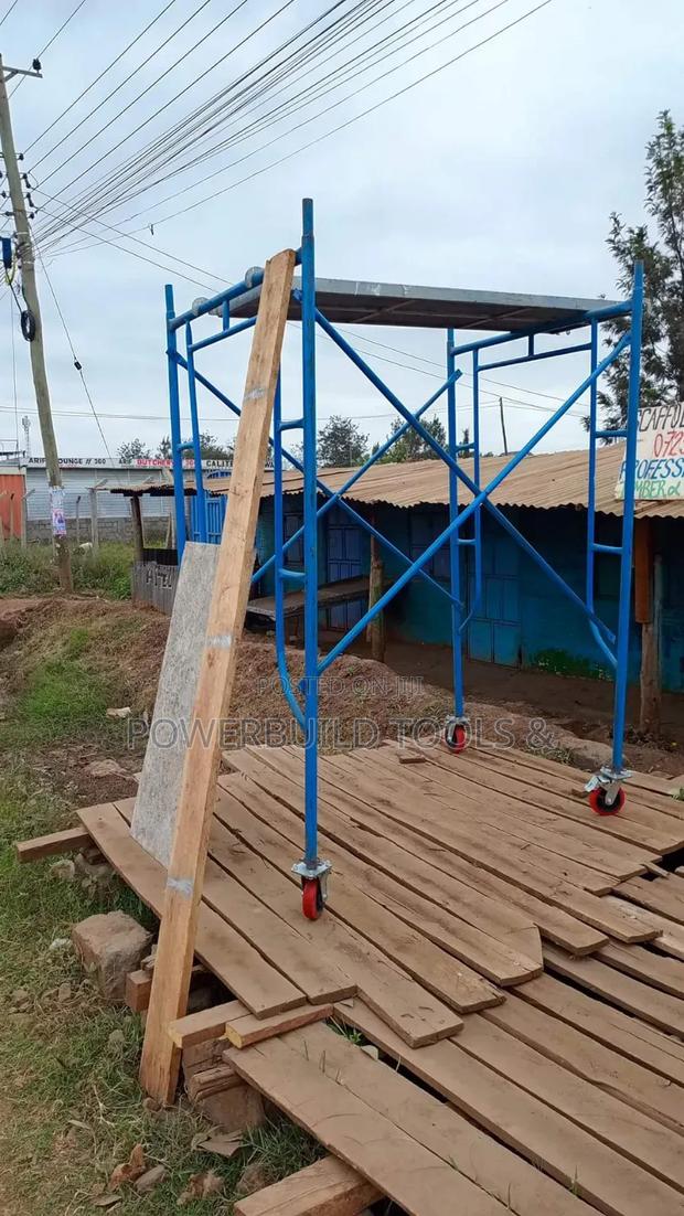 Heavy Scaffolding Set