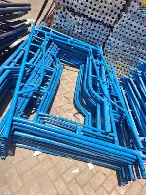 Heavy Scaffolding Set