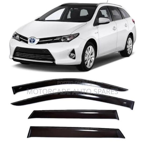 Toyota Auris 2012-2018 Windbreakers/Window Visors Set