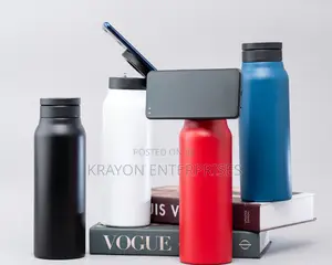Thermal Water Bottle With Magnetic Phone Mount.