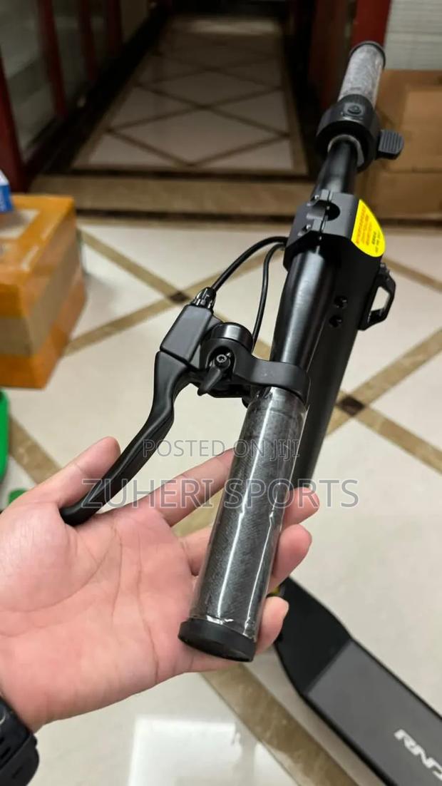 RND M1 Plus Electric Scooter; 25km/H, Foldable 30-35km Range - thumbnail 4