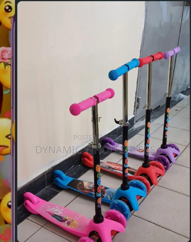 Kids Adjustable Height Scooter - main view