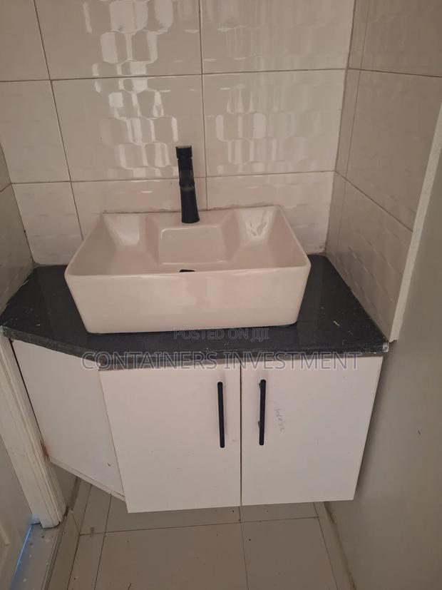 20ft Container Bedsitter- Premium Container Fabrication - thumbnail 6