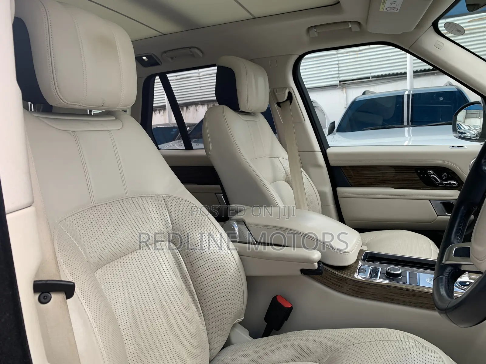 Land Rover Range Rover Vogue 2018 Beige