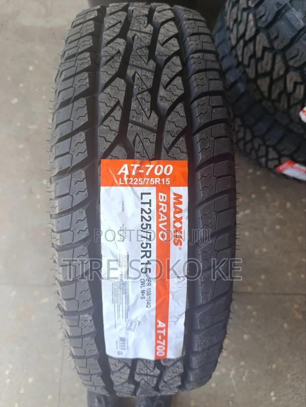 Maxxis 225/75r15 Bravo At700
