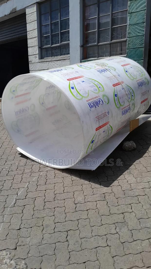 Polycarbonate Sheet 8mm(5.8mtr by 2.1mtr) - thumbnail 2