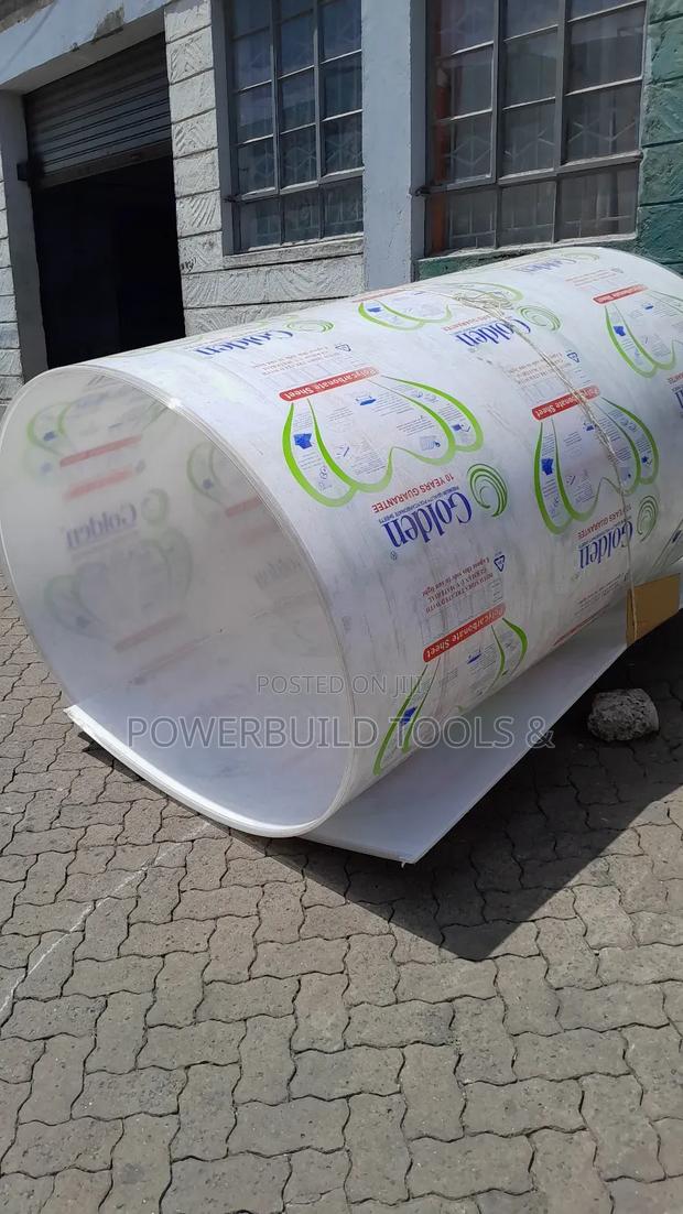 Polycarbonate Sheet 8mm(5.8mtr by 2.1mtr) - thumbnail 3