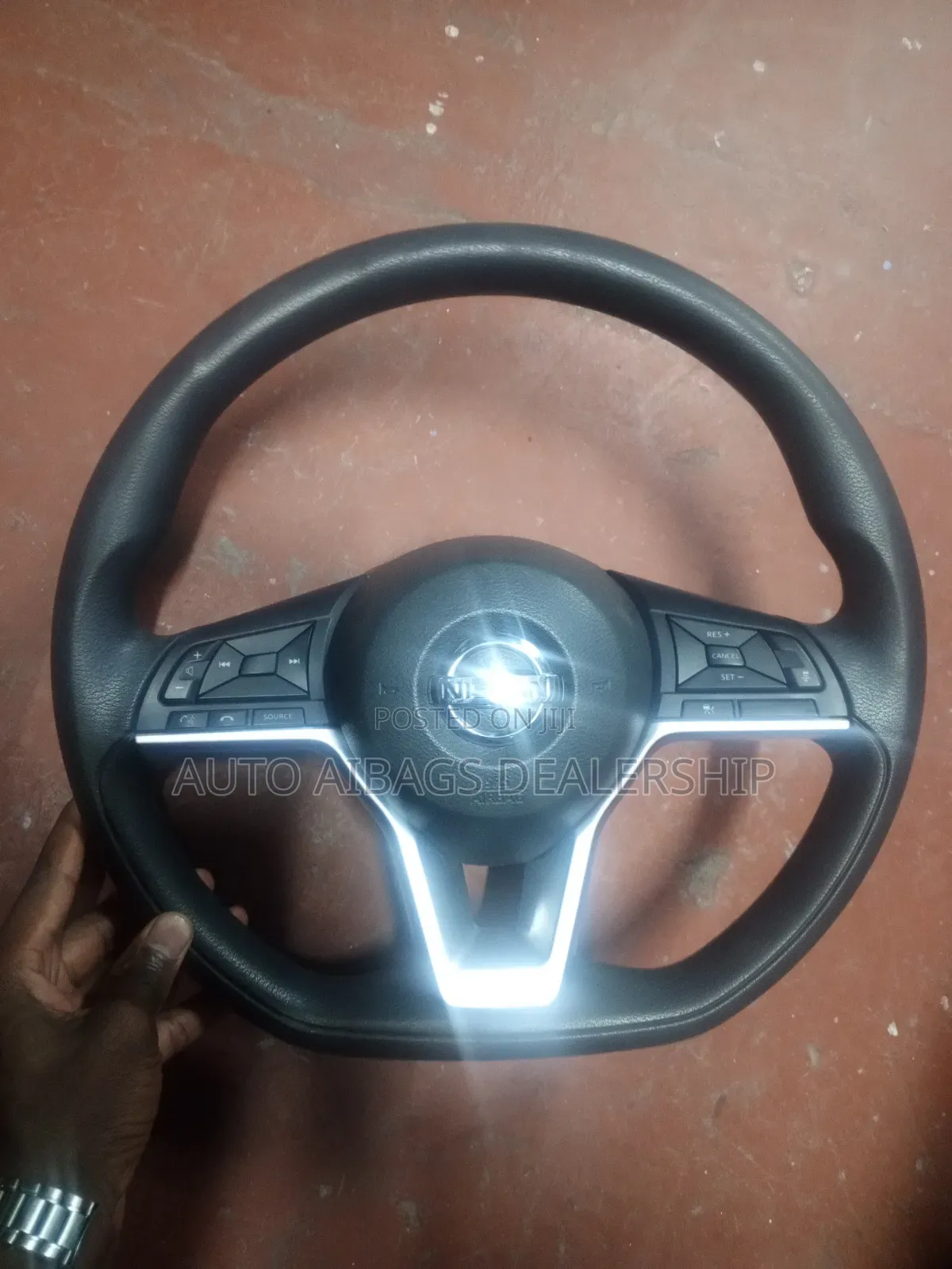 Nissan Note Model New Shape Stearing.