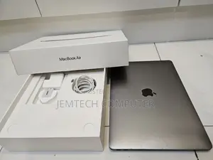 New Laptop Apple MacBook Air 2020 M1 8GB Apple M1 SSD 256GB