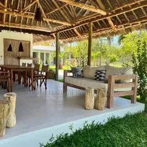 Makuti Roof Thatch Repair