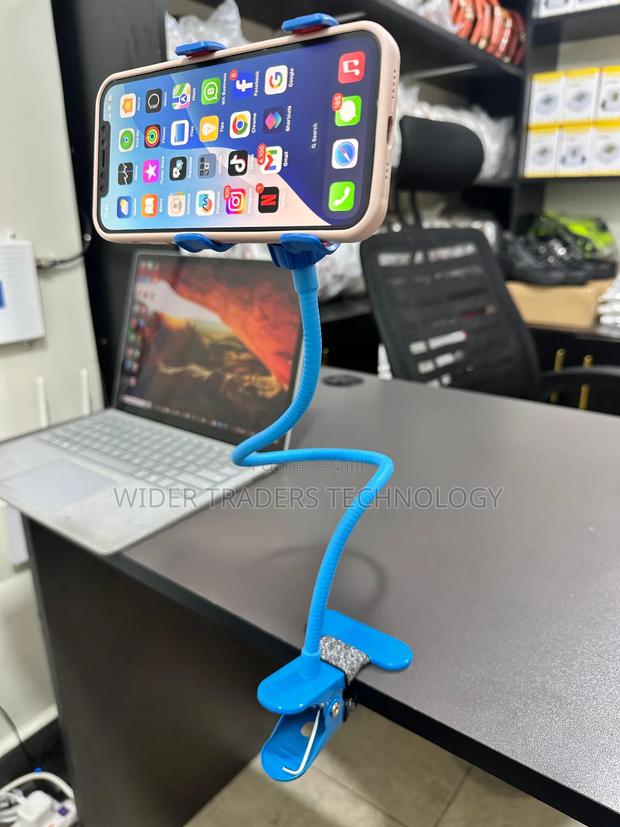 Metallic Flexible Phone Holder*
Material: Metallic - thumbnail 2