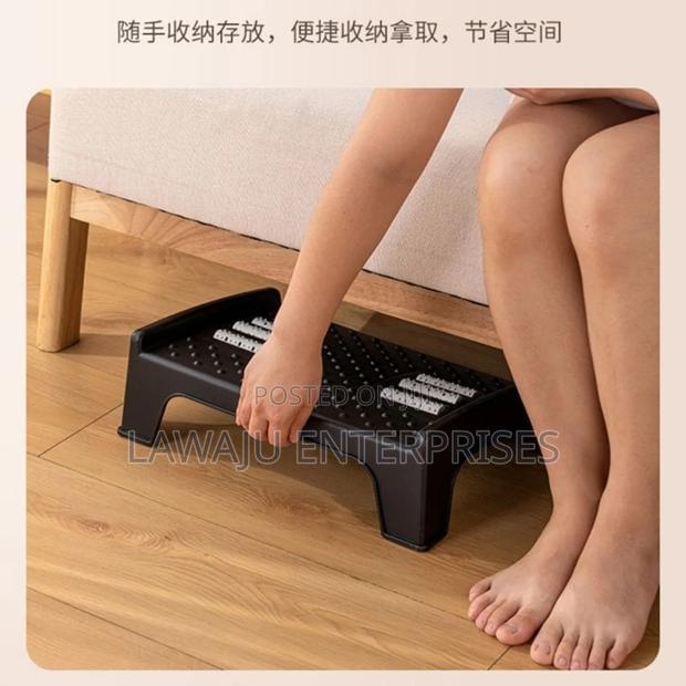 Small Nonskid Foot Rest - main view