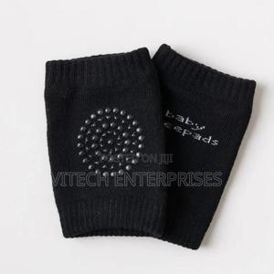 Baby Crawling Knee Pads - thumbnail 2