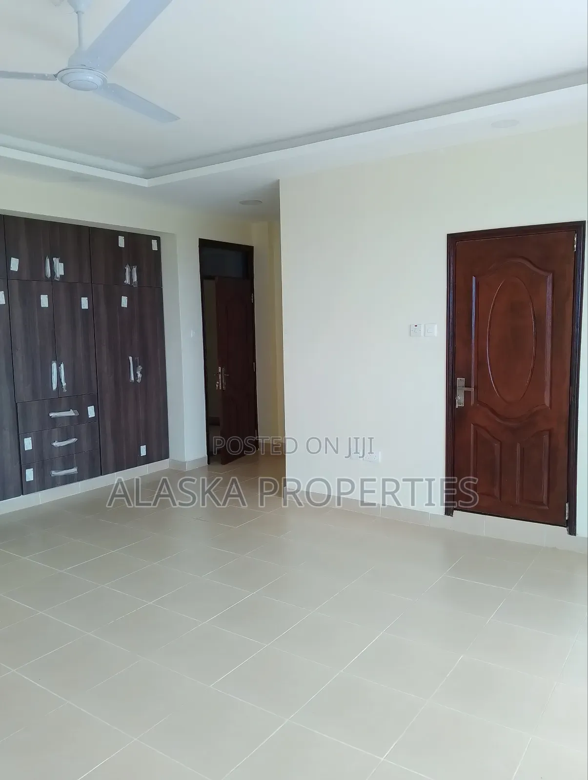 3bdrm Apartment in Nyali Estate for sale