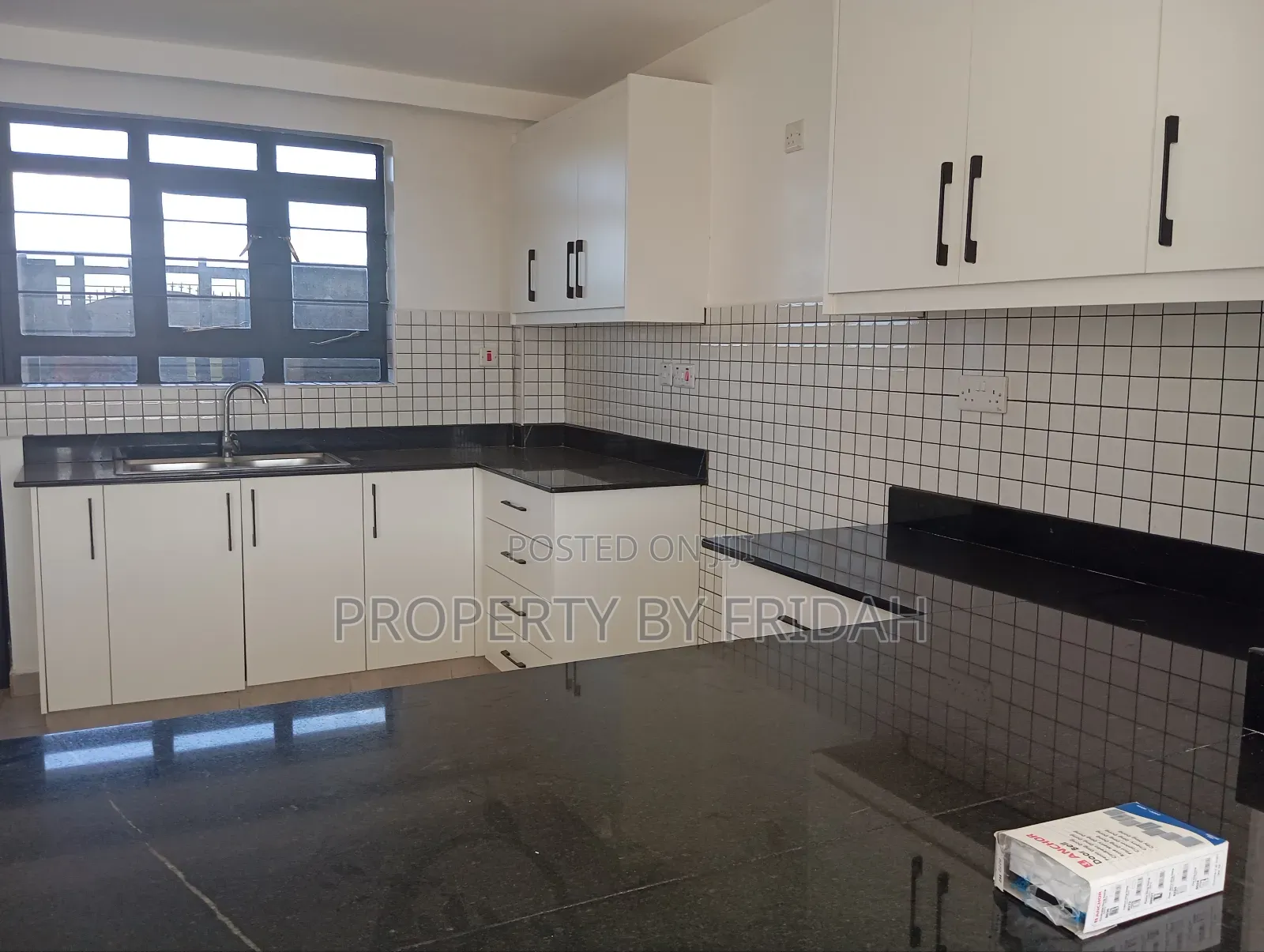 4bdrm Mansion in Kitengela for rent