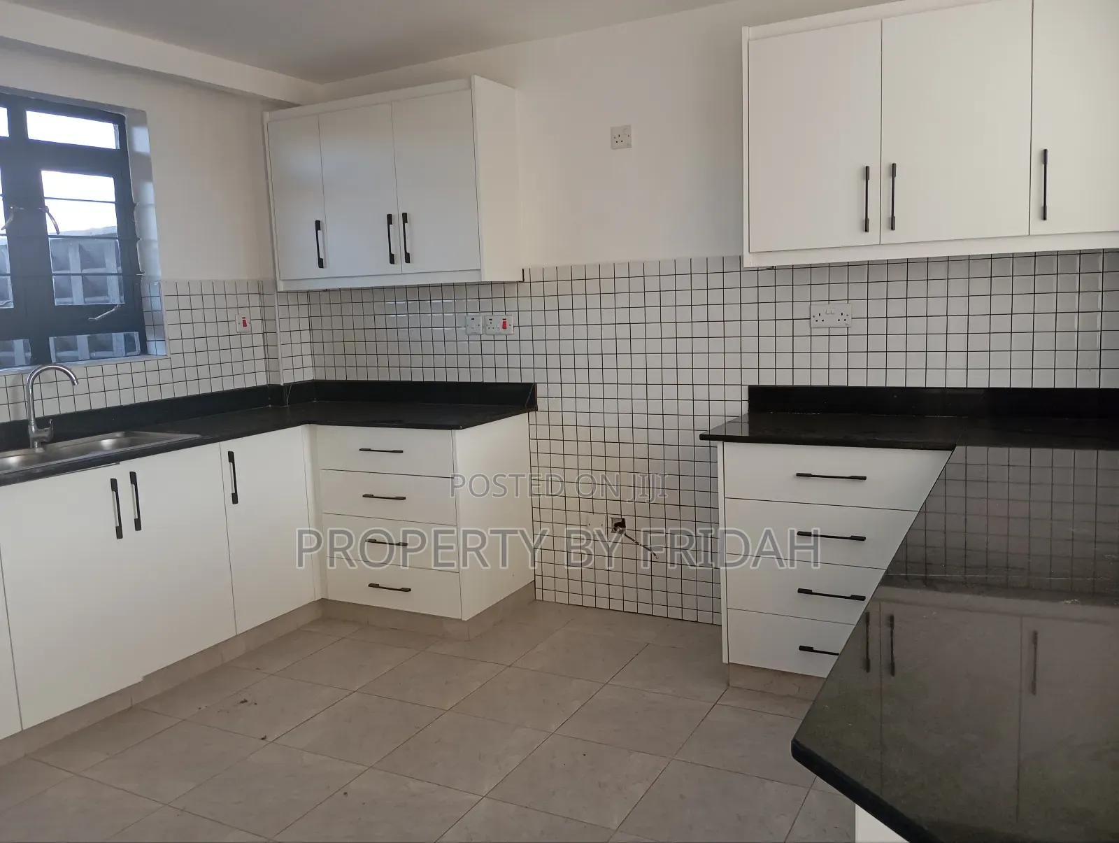 4bdrm Mansion in Kitengela for rent