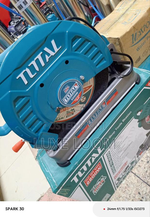 Total Circular Saw 2200watts