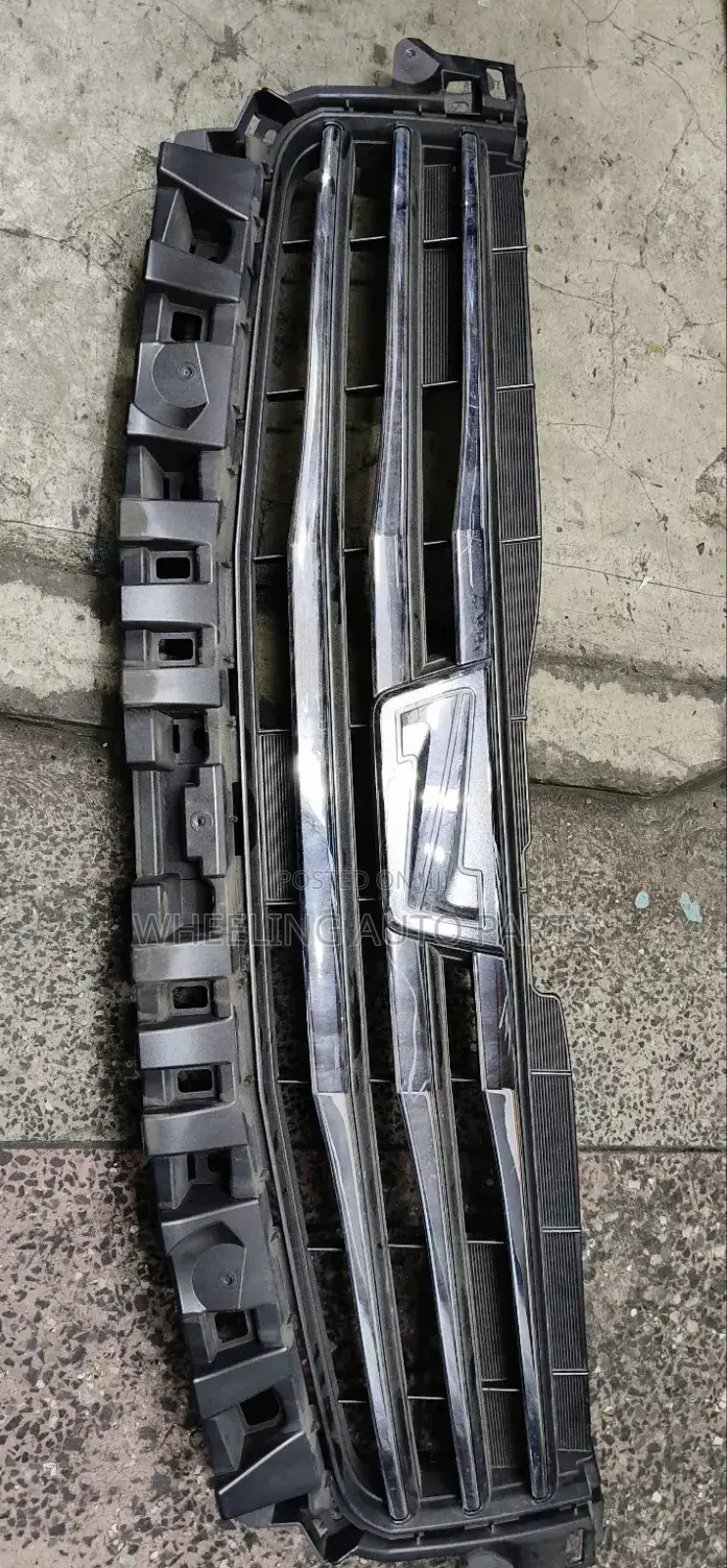 Noah 2012 Grill