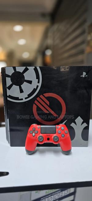 Ps4 Pro 1tb With 15 Games and 1 Controller - main view