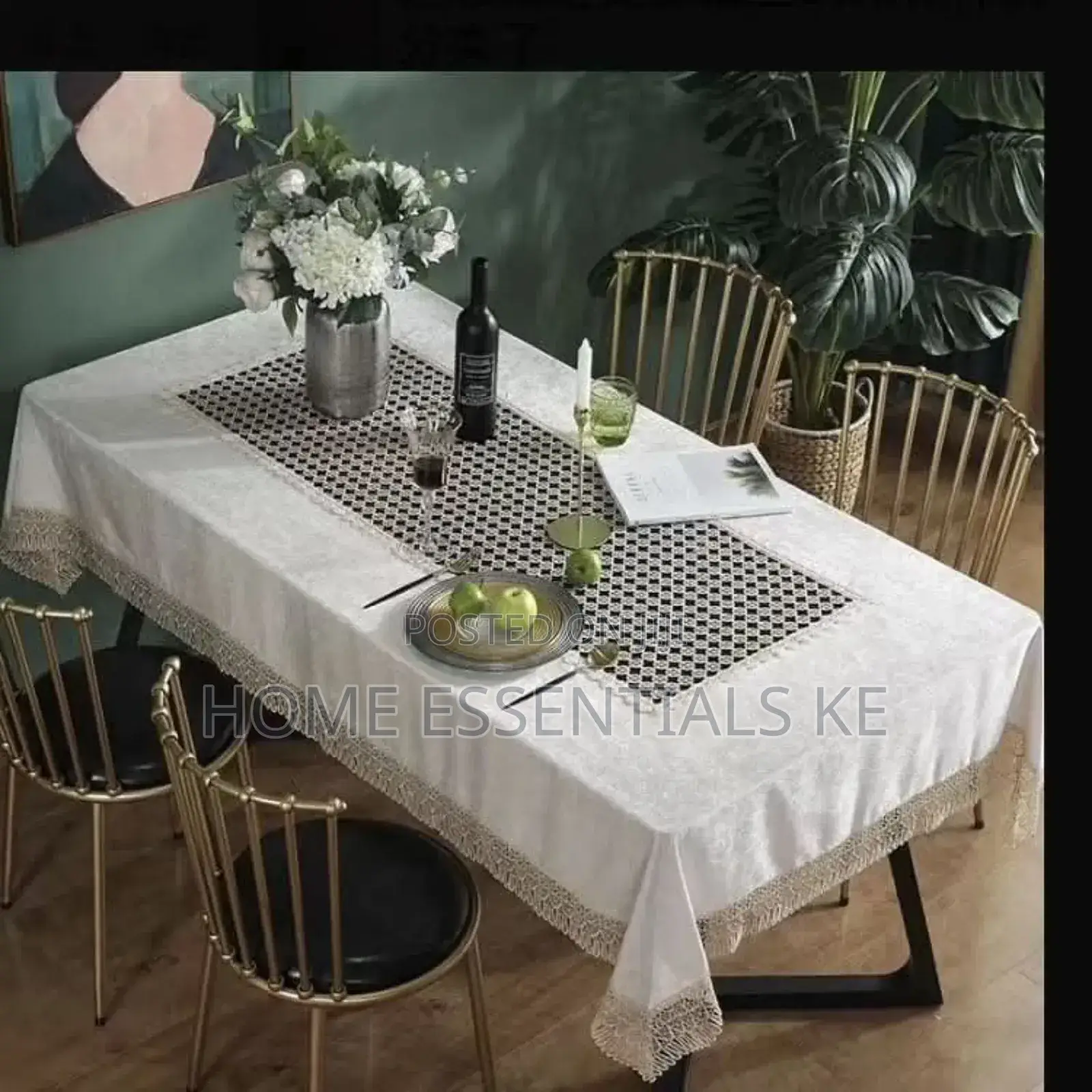 *Table Cloth With 8pc Napkins* 150cm×220cm