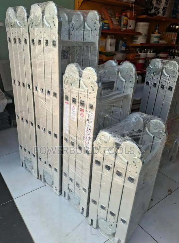 4×4 16ft Foldable Ladder - thumbnail 2