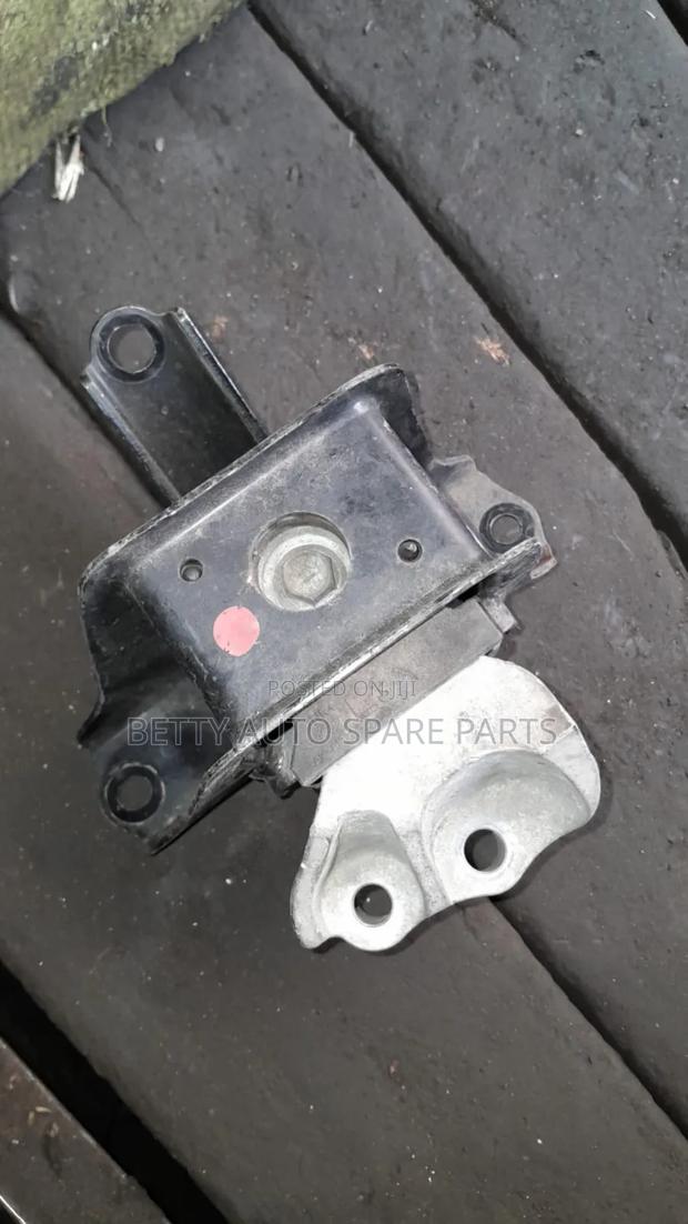 Toyota Passo 1kr New Model Gearbox Mountain