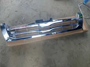 Front Chrome Grill Toyota Hiace 2005 Old Model