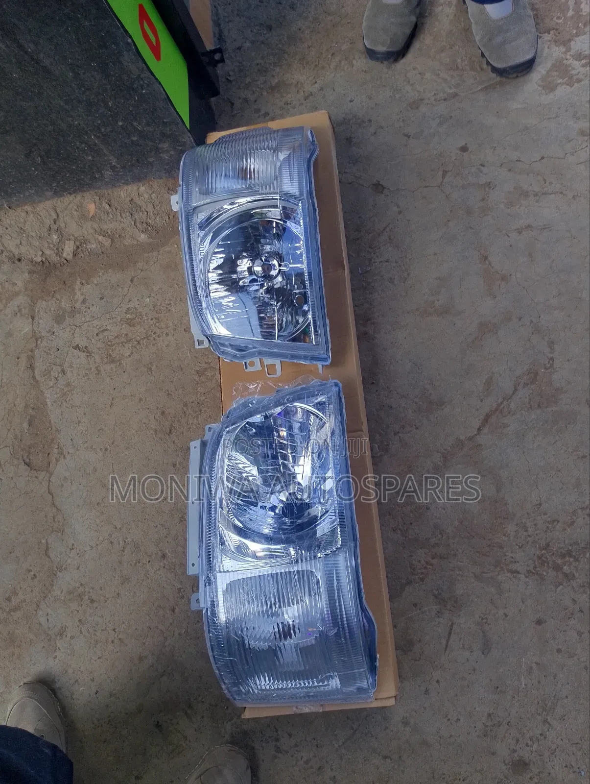 Headlamp/Headlight Toyota Hiace 7l 2005