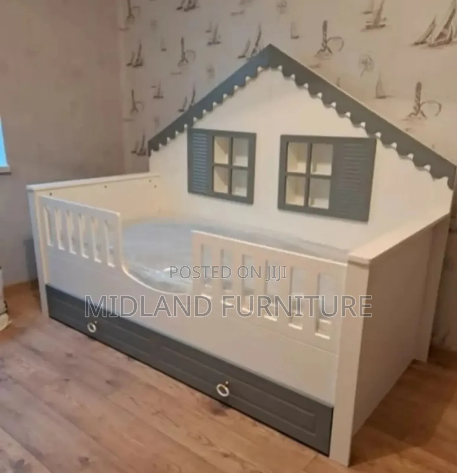Monetessori Bed for Kids