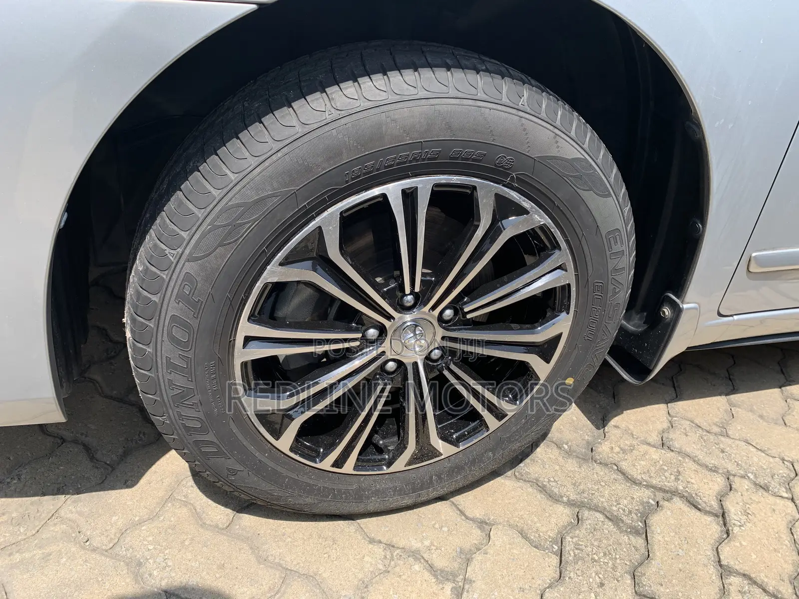 Toyota Premio 1.5 FWD 2017 Silver