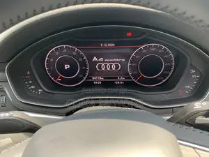 Audi A4 2.0T Premium AWD quattro 2017 White