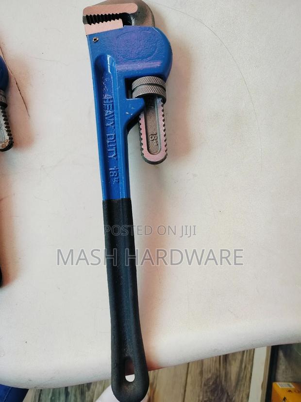 18" Pipe Wrench (Heavy Duty) - main view