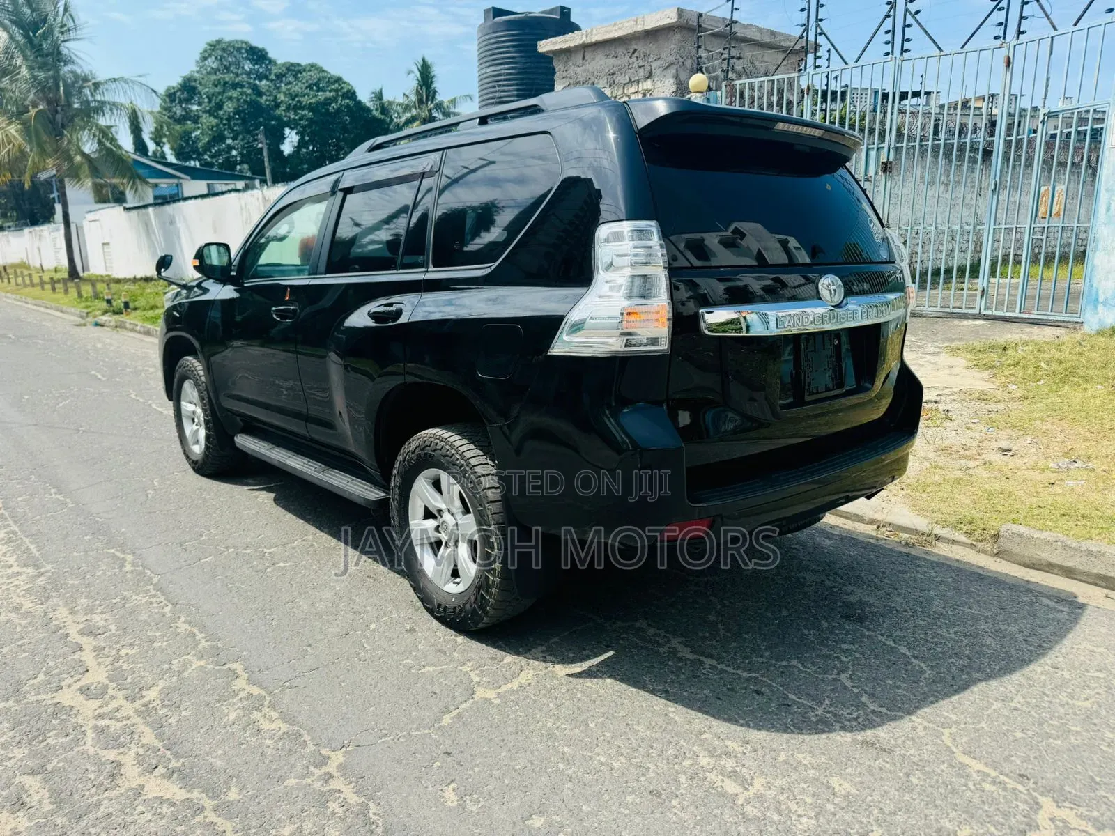 Toyota Land Cruiser Prado 2017 Black