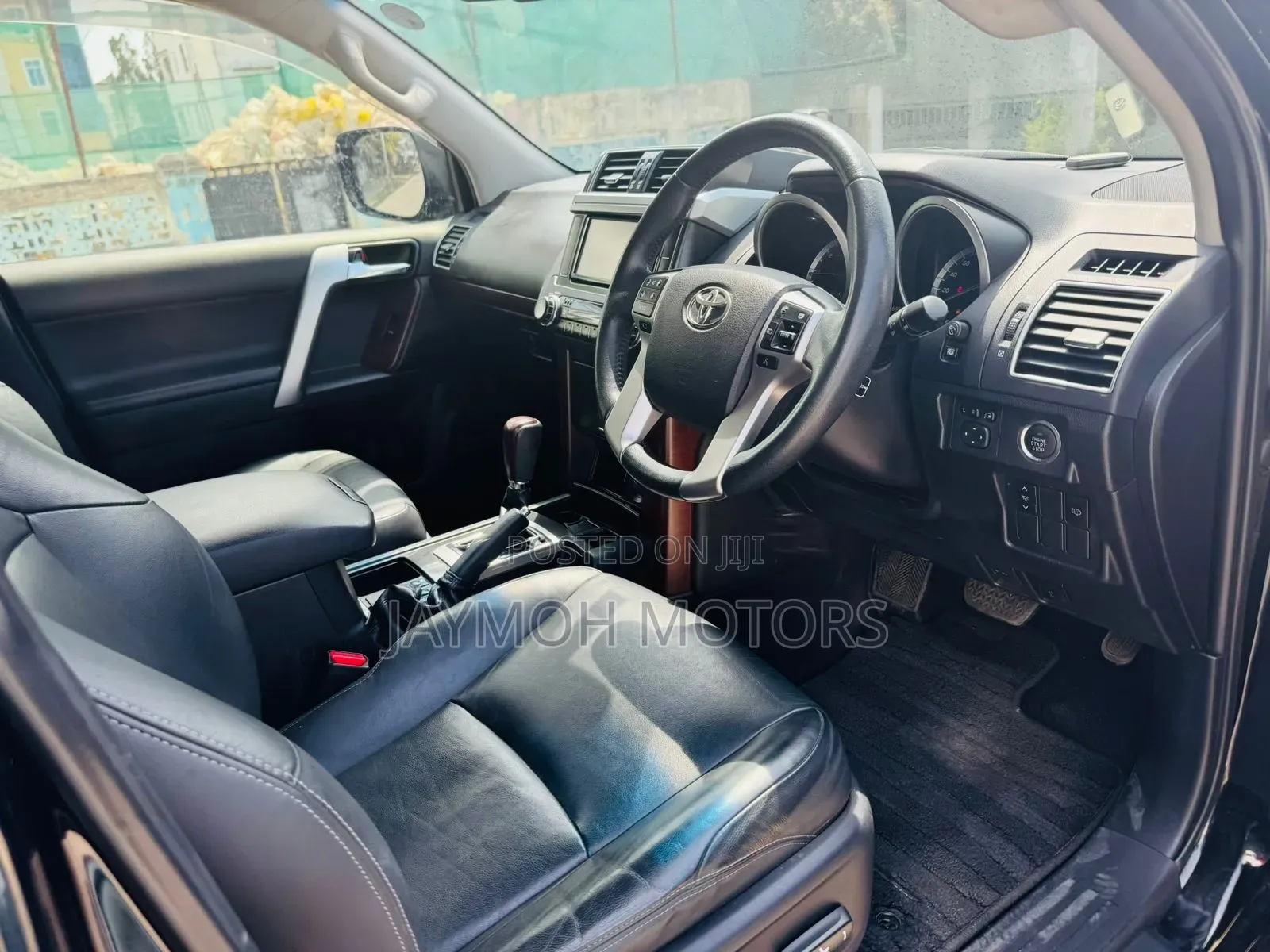 Toyota Land Cruiser Prado 2017 Black