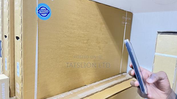 Samsung 65 Inch DU8000 Crystal UHD Smart Tv