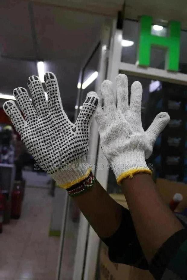 Cotton Dotted Gloves Well Knitted