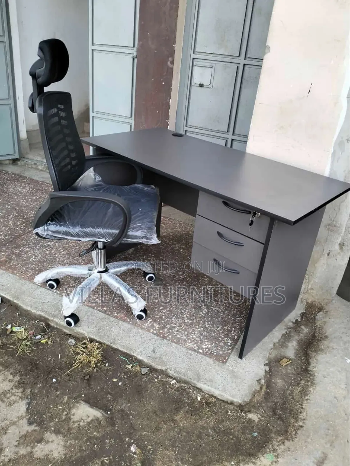 Modern Study Seat and Office Desk