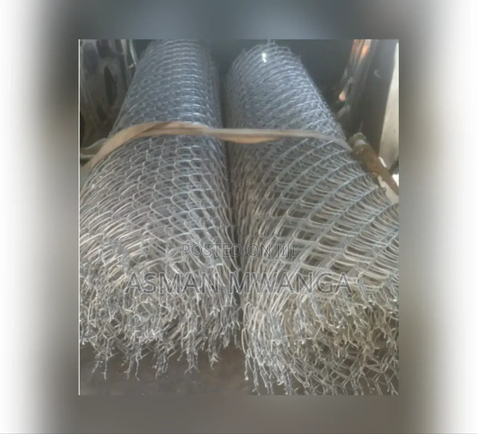 Galvanised Chainlink With Barbed End Gauge 12g