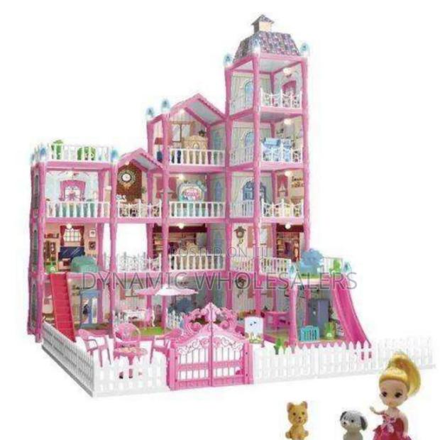 Beautiful Doll House - main view