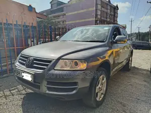 Volkswagen Touareg Automatic 2003 Gray