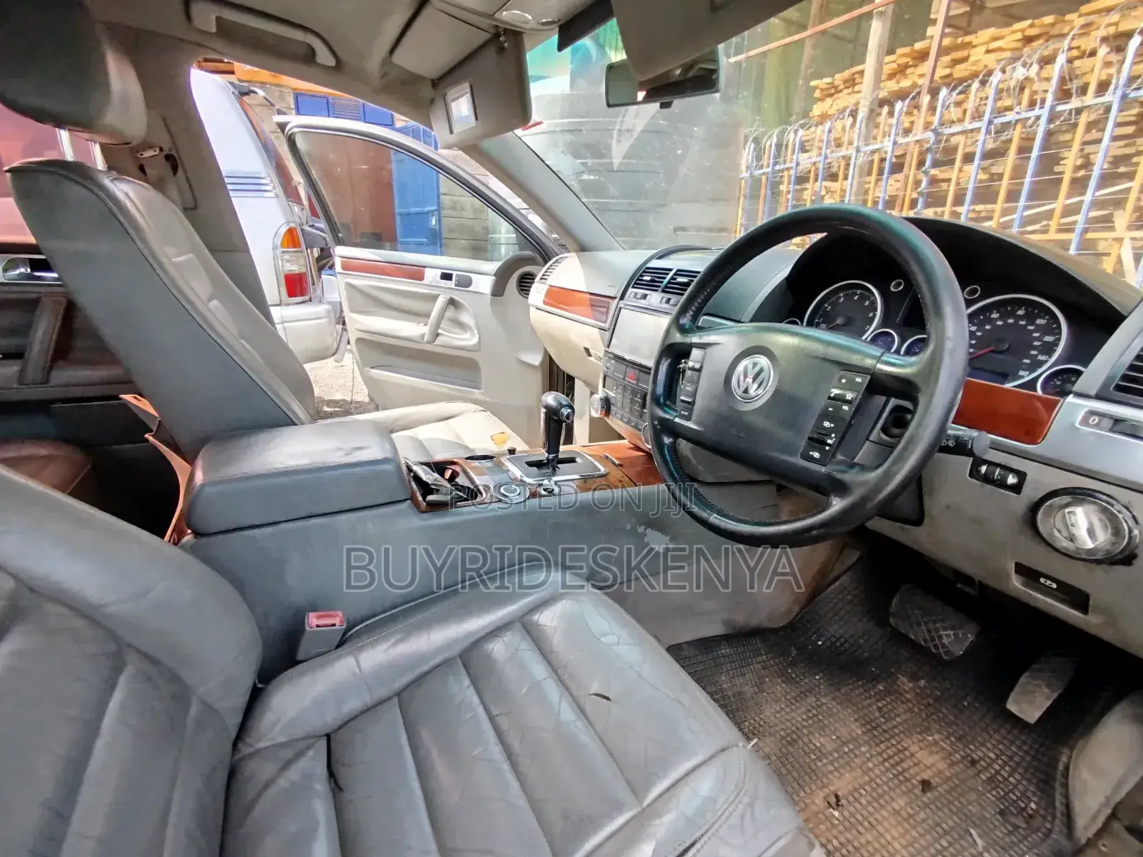 Volkswagen Touareg Automatic 2003 Gray